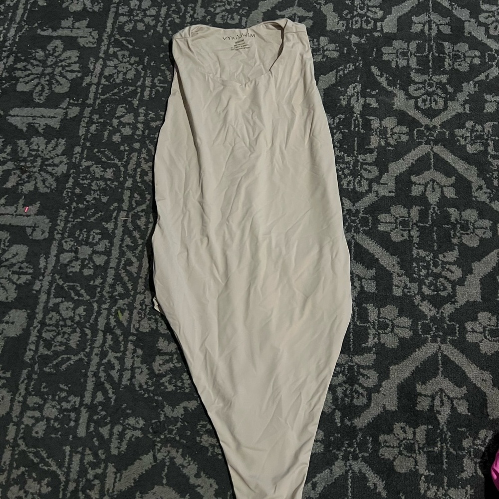 Ivory Sleeveless Maxi Dress